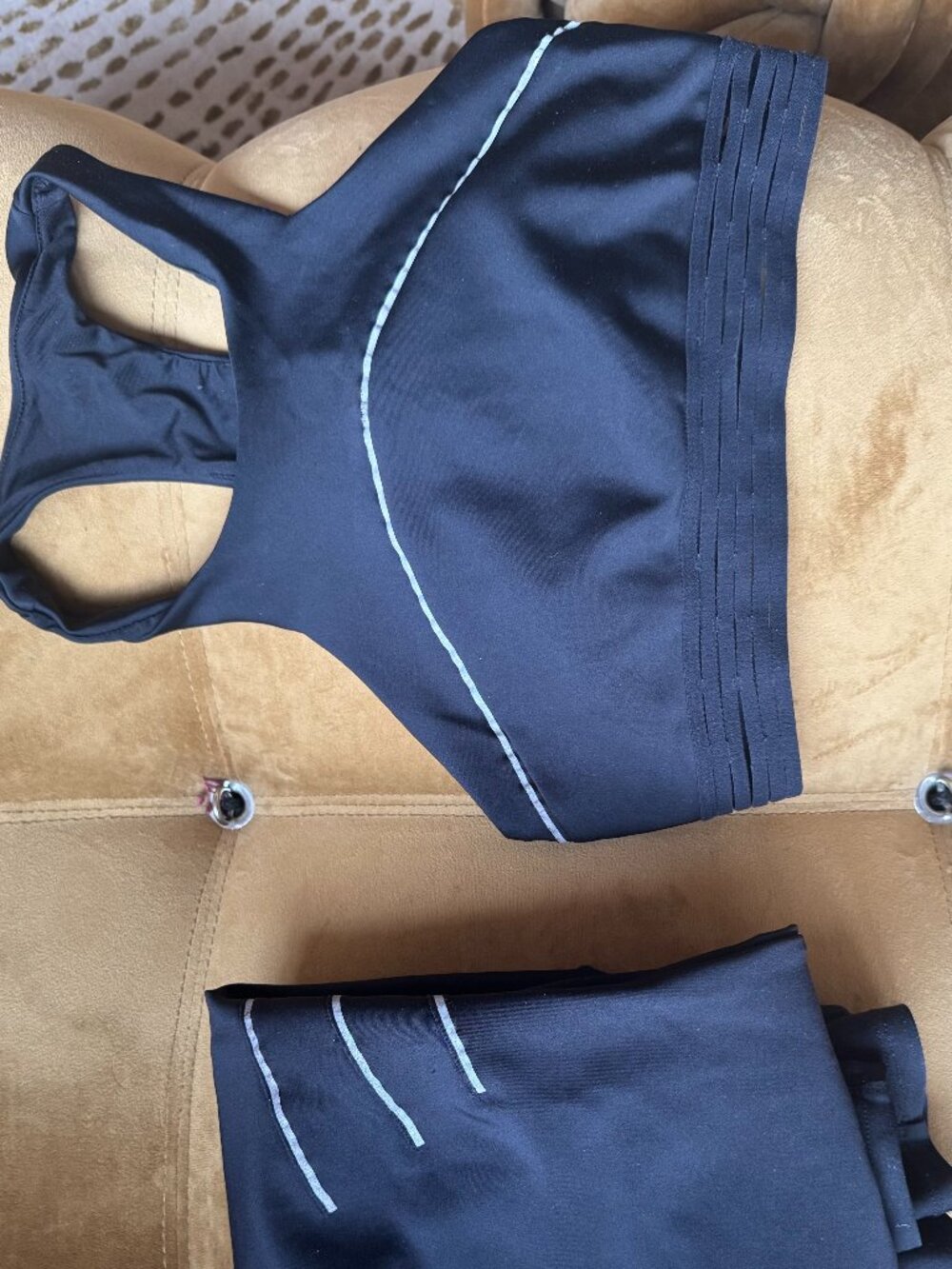Alo yoga Set - Matching pants and top Black